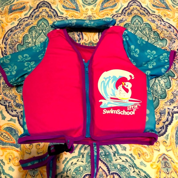 Swim School Childrens small (4-6) life vest - Picture 1 of 3